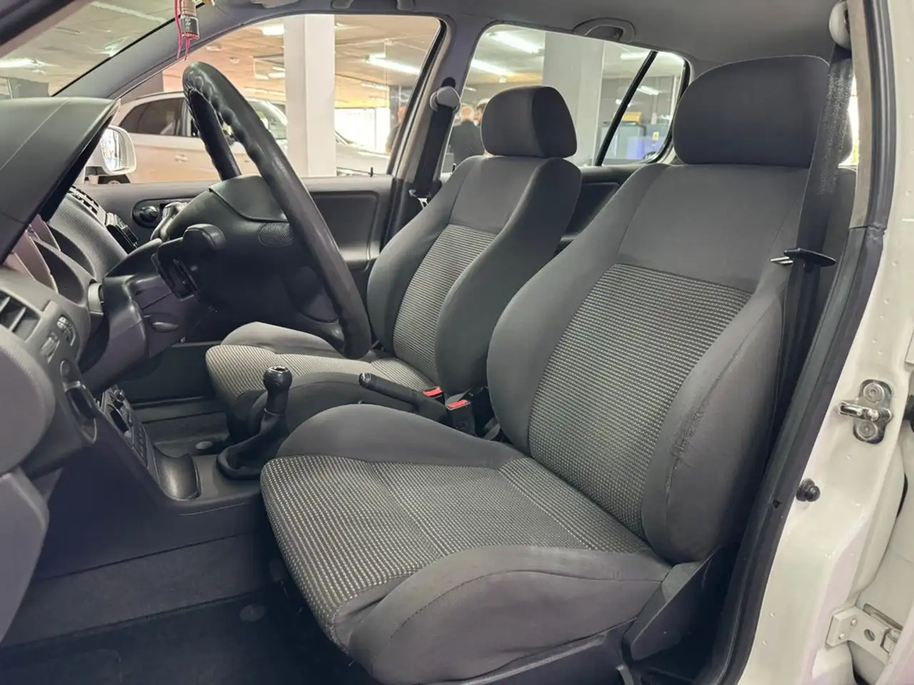 Volkswagen Polo (o)75 Trendline, foto 12