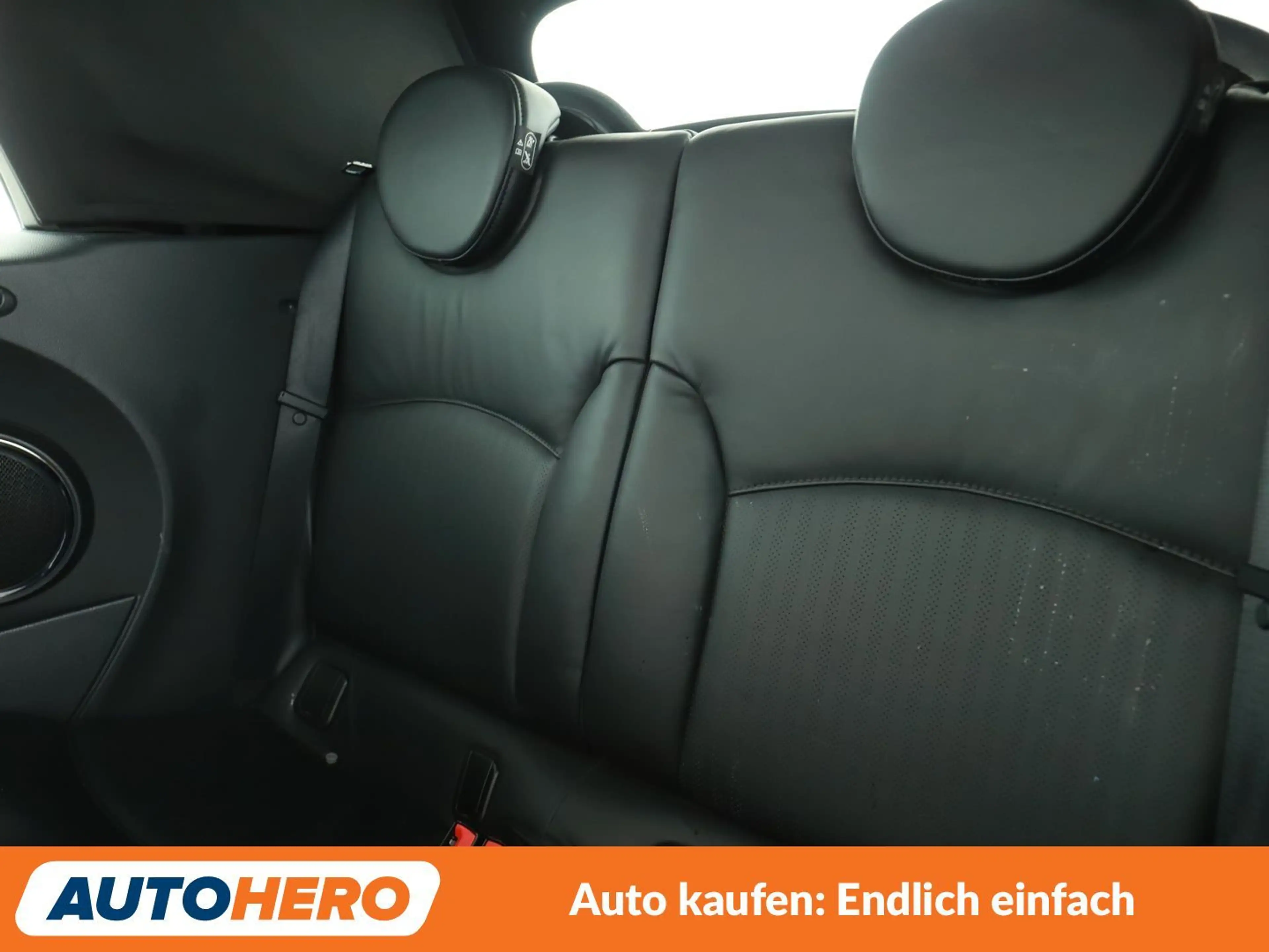 MINI Cooper SD Cabrio Cooper SD Aut.*PDC*NAVI*SHZ*TEMPO*KLIMA* — photo 14