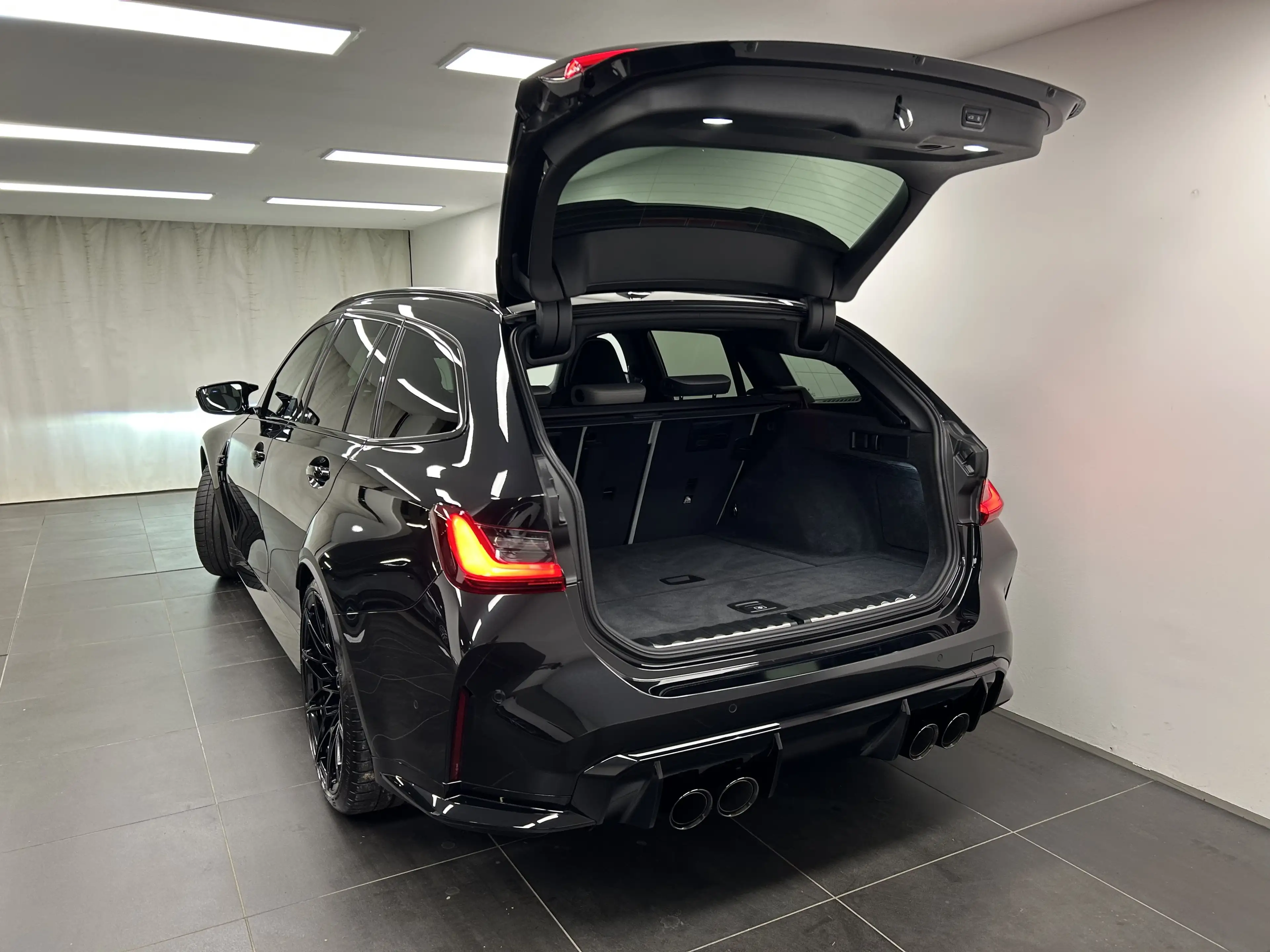 BMW M3 Touring xDrive Competition M M Drivers P. — photo 13