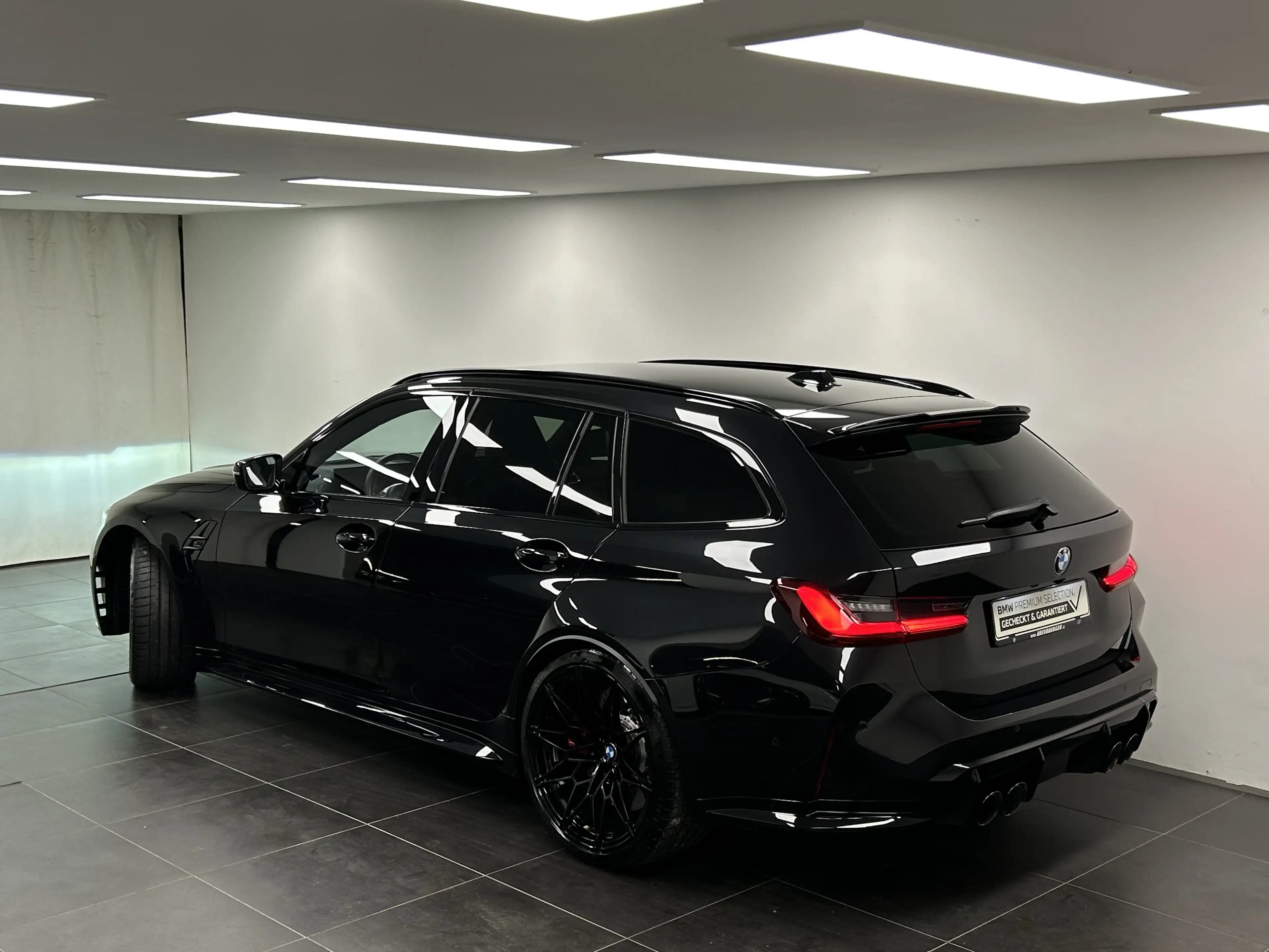 BMW M3 Touring xDrive Competition M M Drivers P. — photo 3