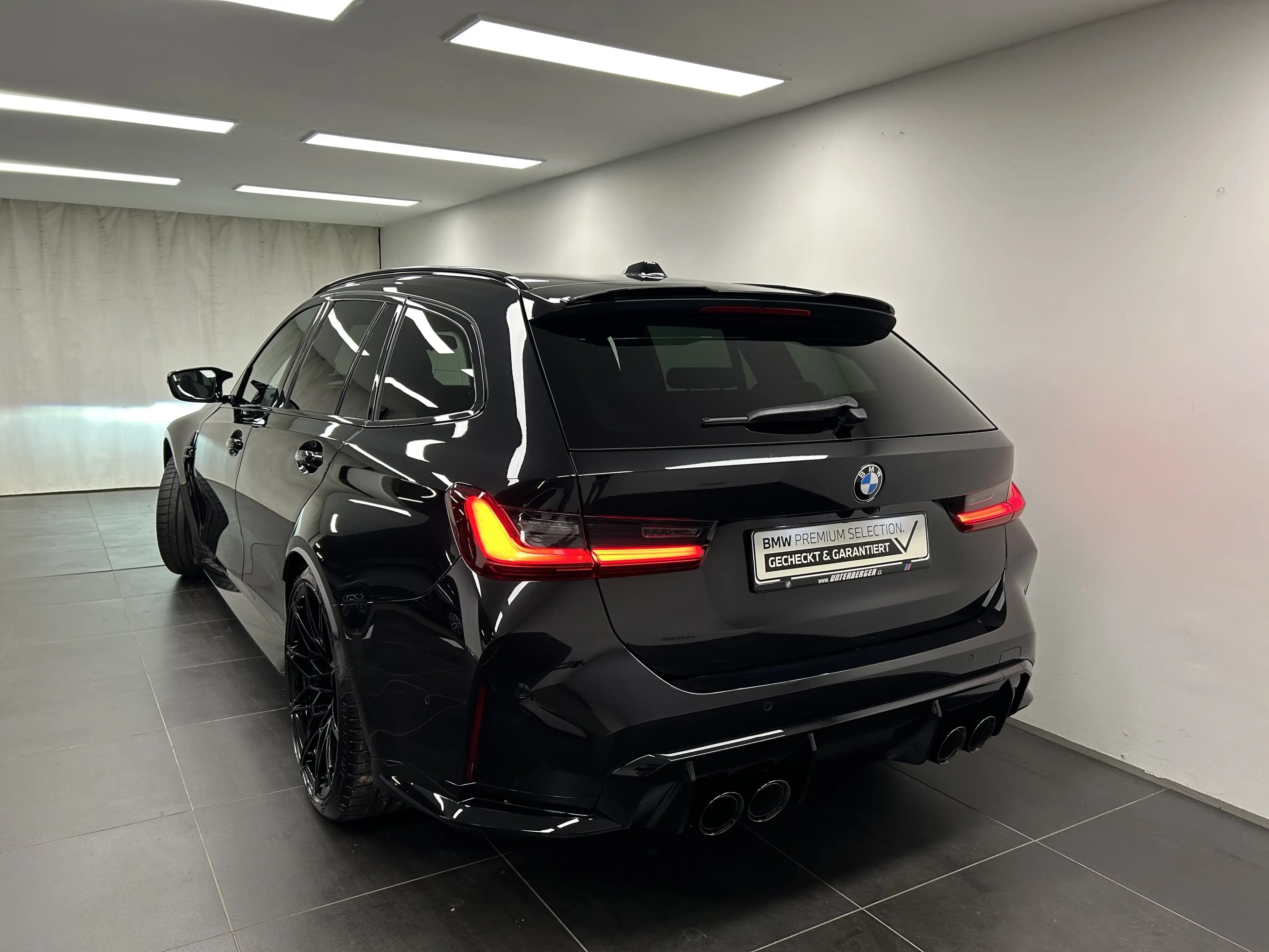 BMW M3 Touring xDrive Competition M M Drivers P. — photo 11