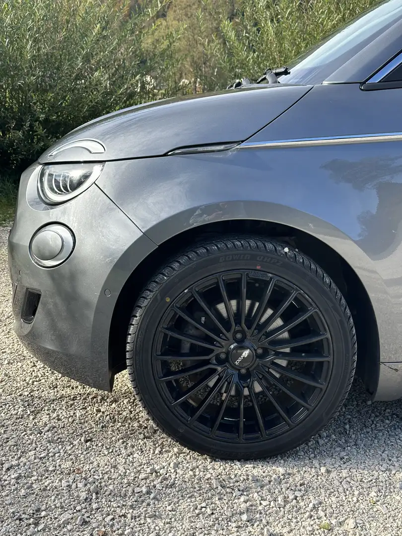 Fiat 500e La Prima - 2
