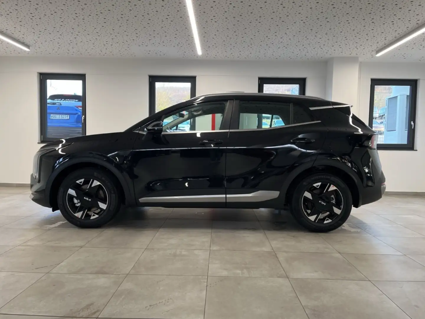 Kia Sportage 1.6 T-GDi Vision LED PDC KAM Navi Schwarz - 2