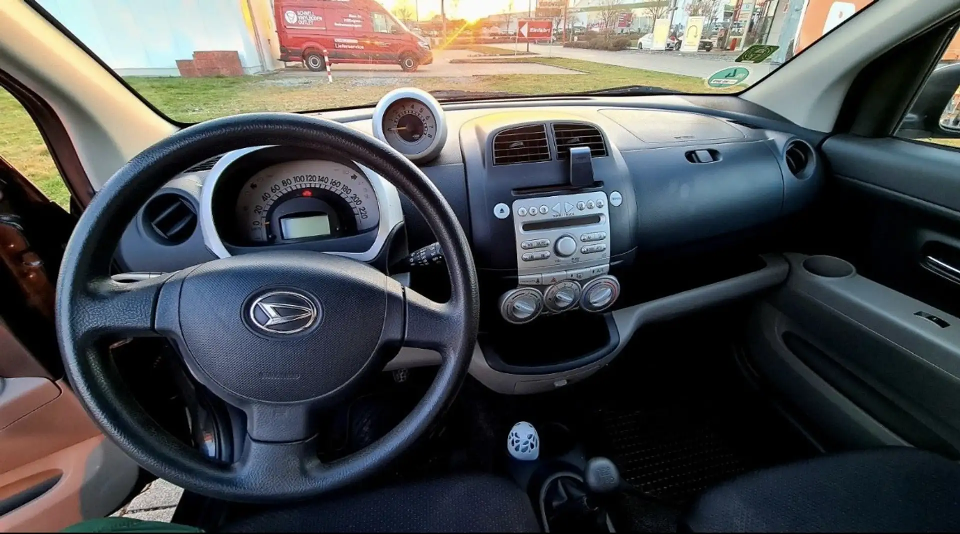 Daihatsu Sirion 1.3 Sport Schwarz - 1