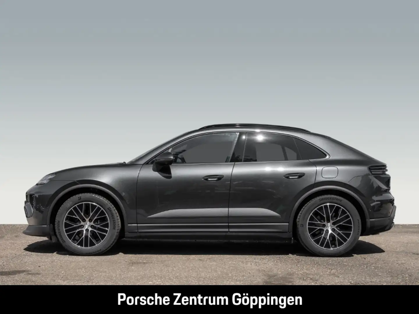 Porsche Macan 4 BOSE Panorama Surround-View InnoDrive Grau - 2