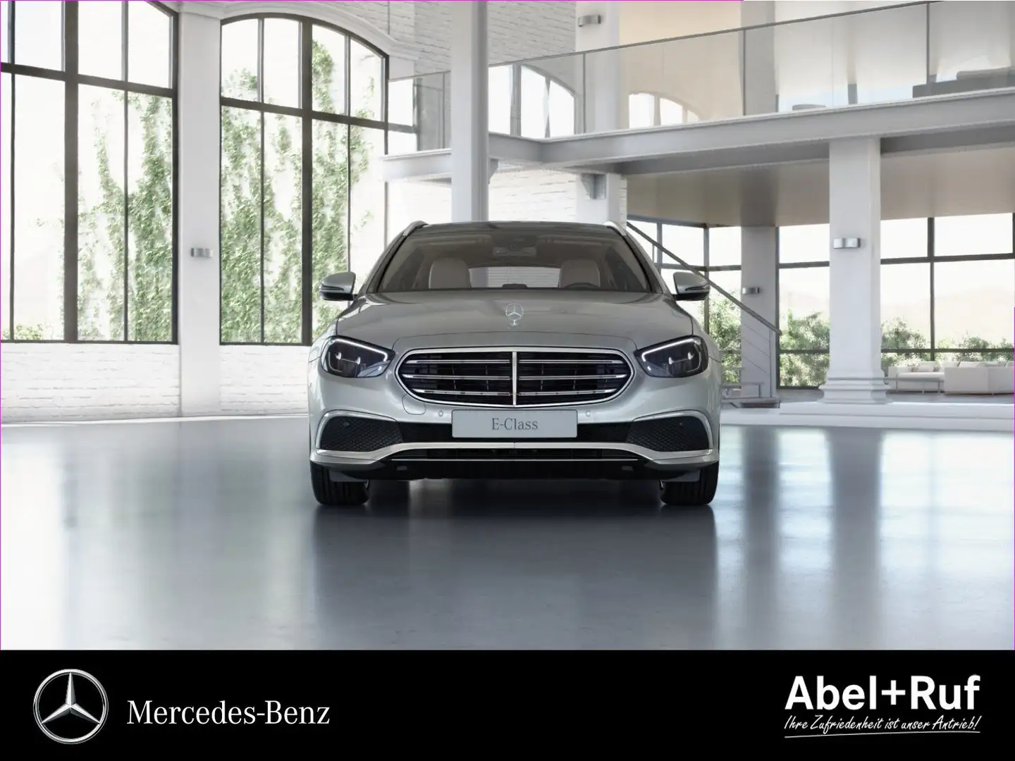 Mercedes-Benz E 300 de 4MATIC T Exclusive Pano+Burmester+AHK Argent - 2