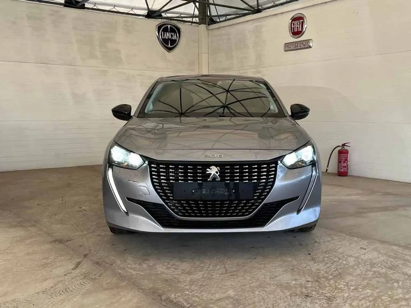 Peugeot 208 PureTech 100 Stop&Start 5 porte Allure Pack Grigio - 2
