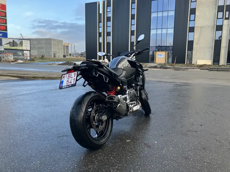 BMW F 900 R - foto 3