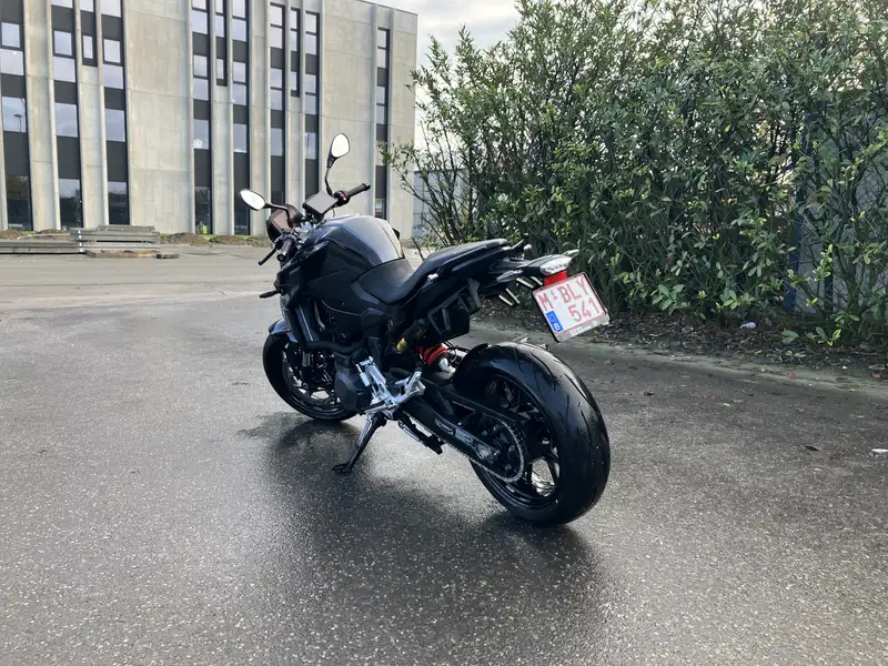 BMW F 900 R - foto 4