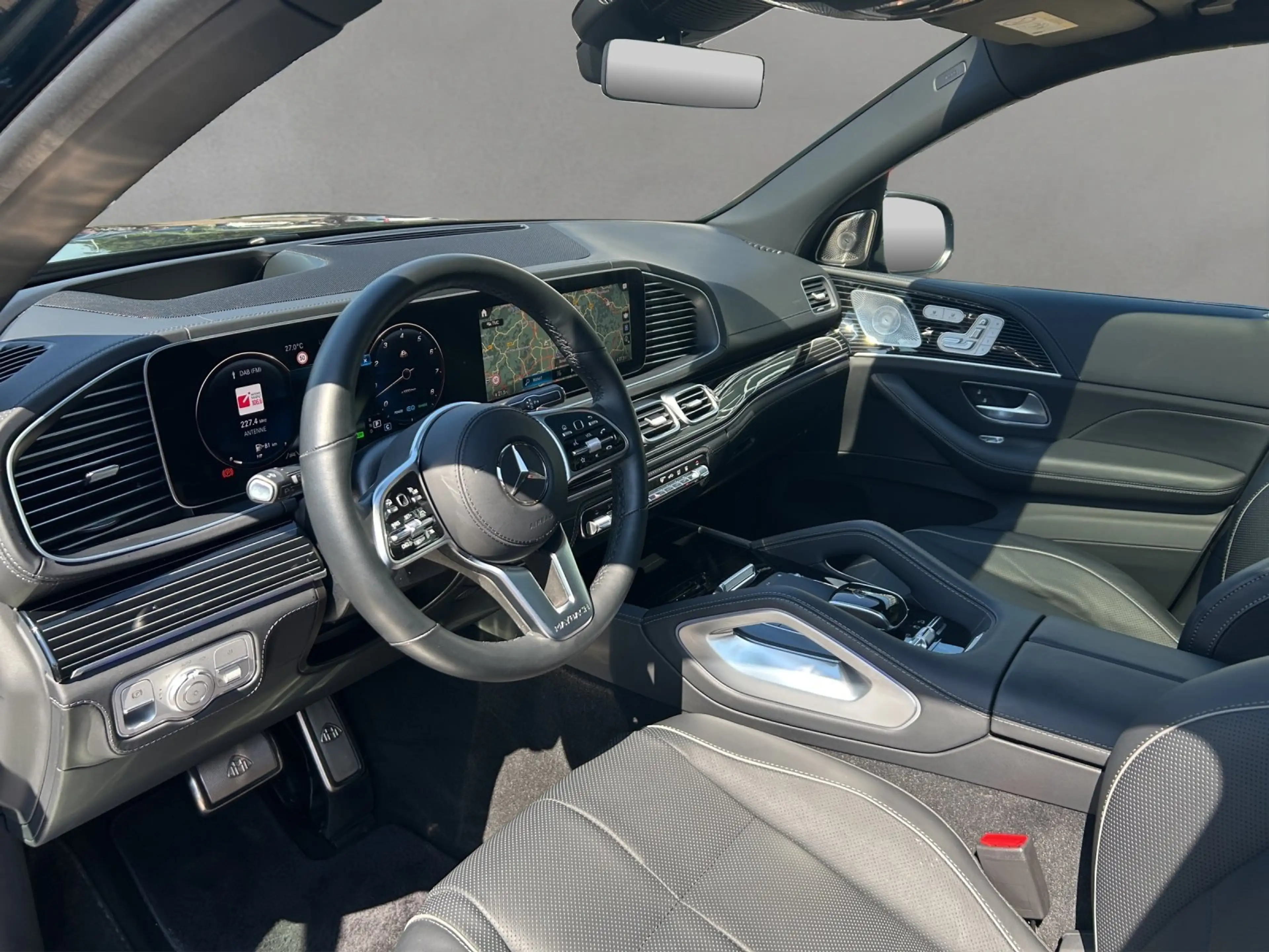 Mercedes-Benz GLS 600 Mercedes-Benz GLS 600 Maybach VOLL! First Class — photo 7
