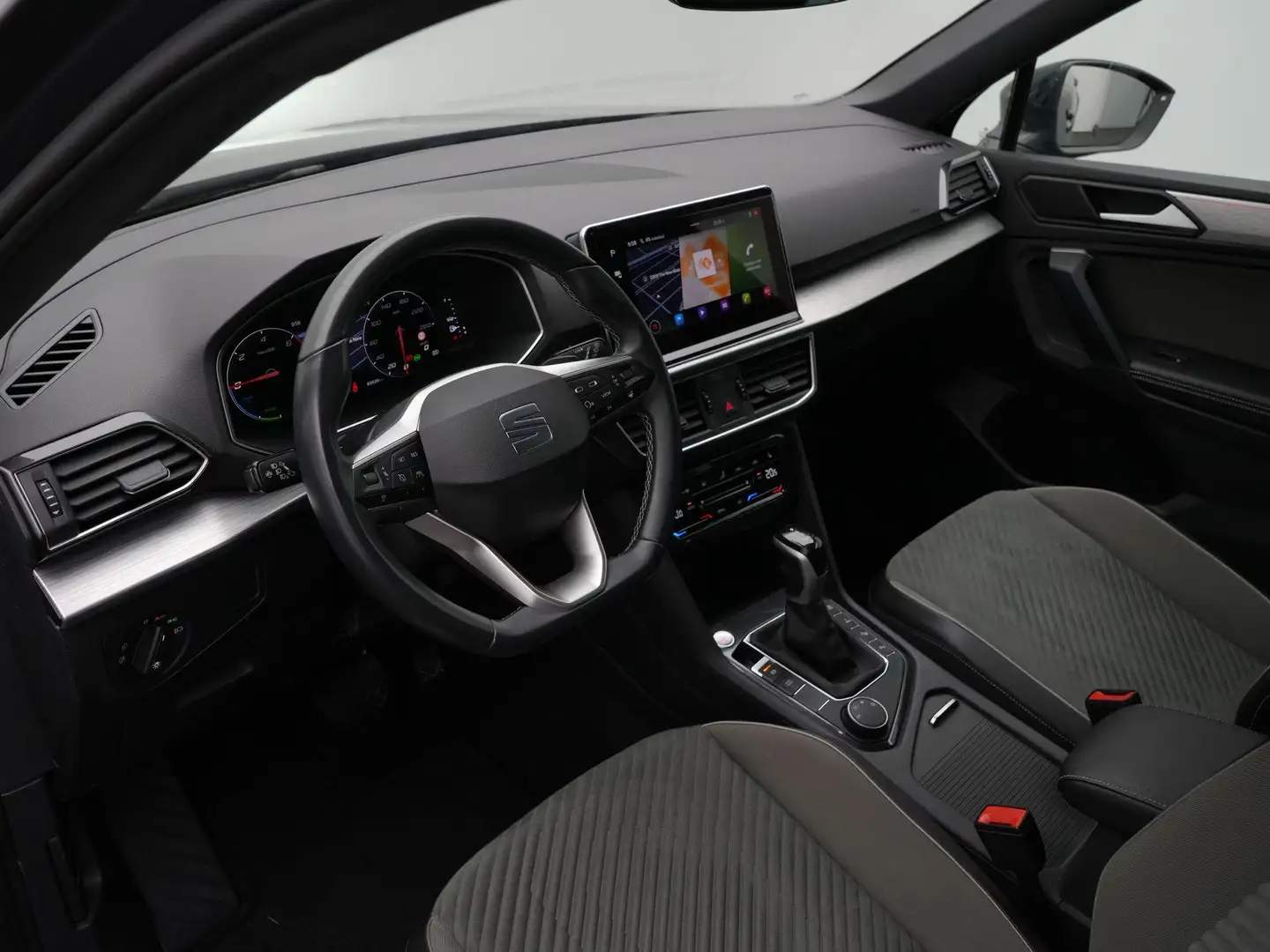 SEAT Tarraco 1.4 TSI 245 pk DSG e-Hybrid PHEV Xperience Busines Grey - 2