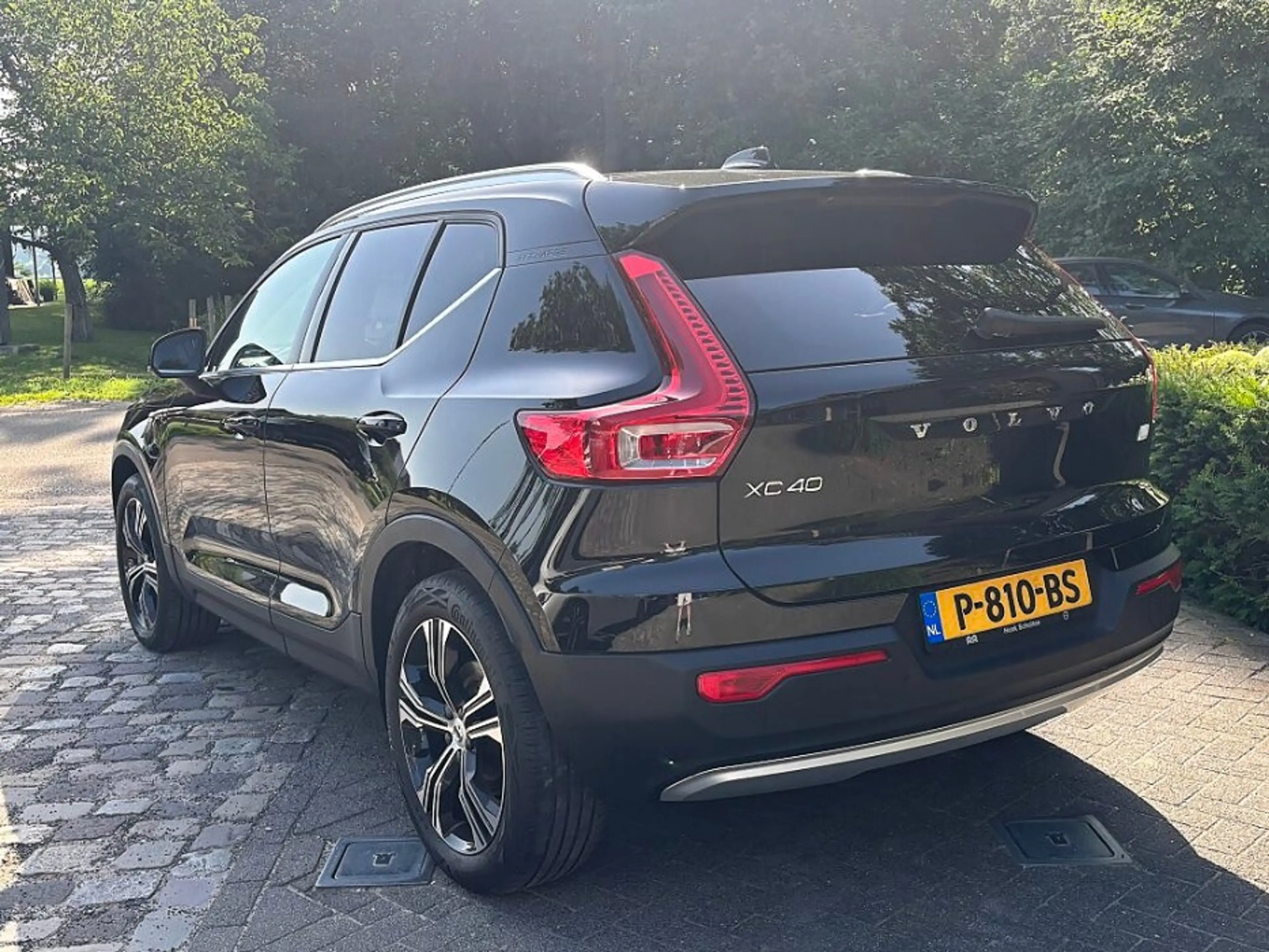 Volvo XC40 1.5 T4 Recharge Inscription Ecc,leer,navi,lmv,dakr — photo 3