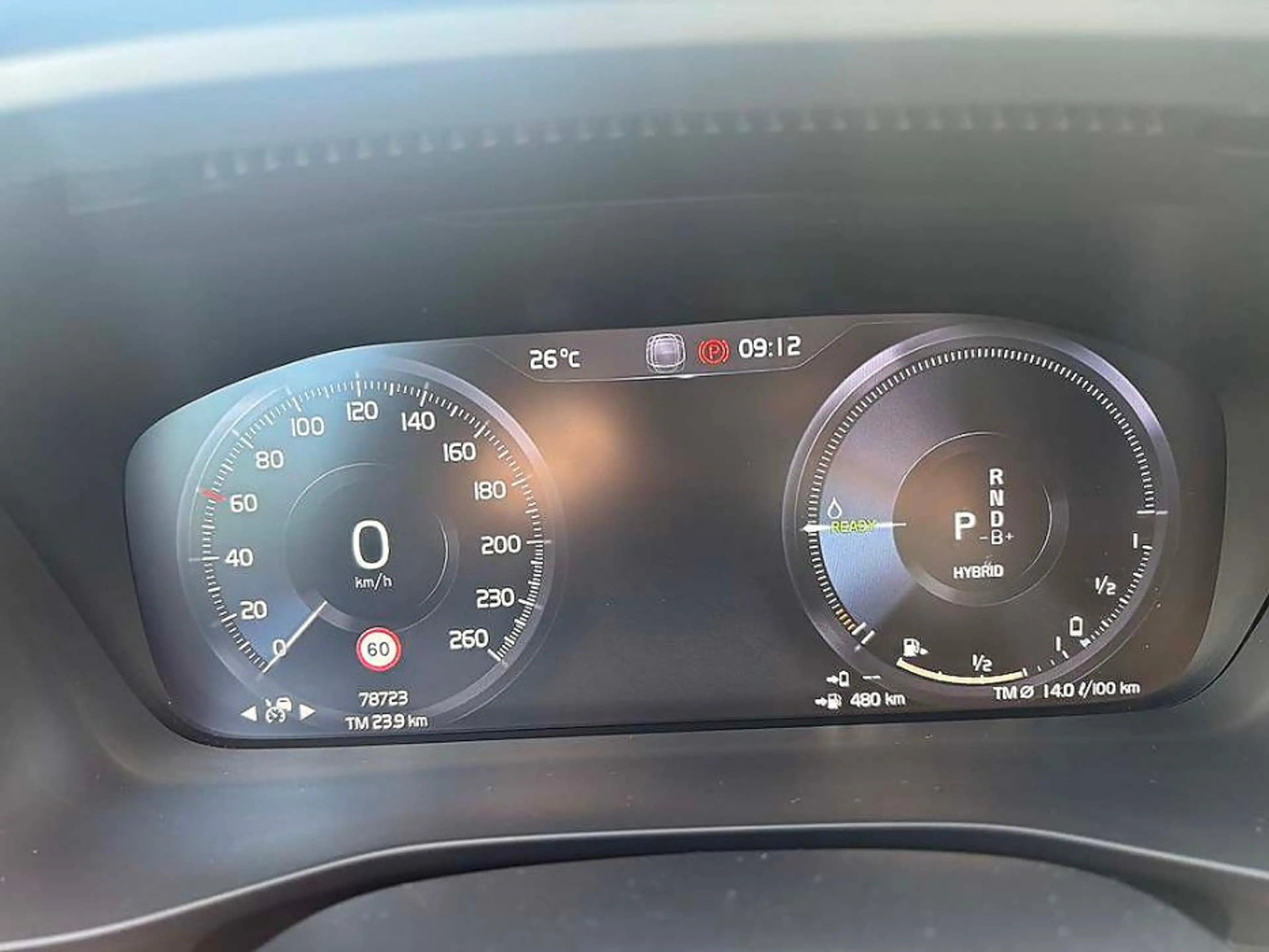Volvo XC40 1.5 T4 Recharge Inscription Ecc,leer,navi,lmv,dakr — photo 7