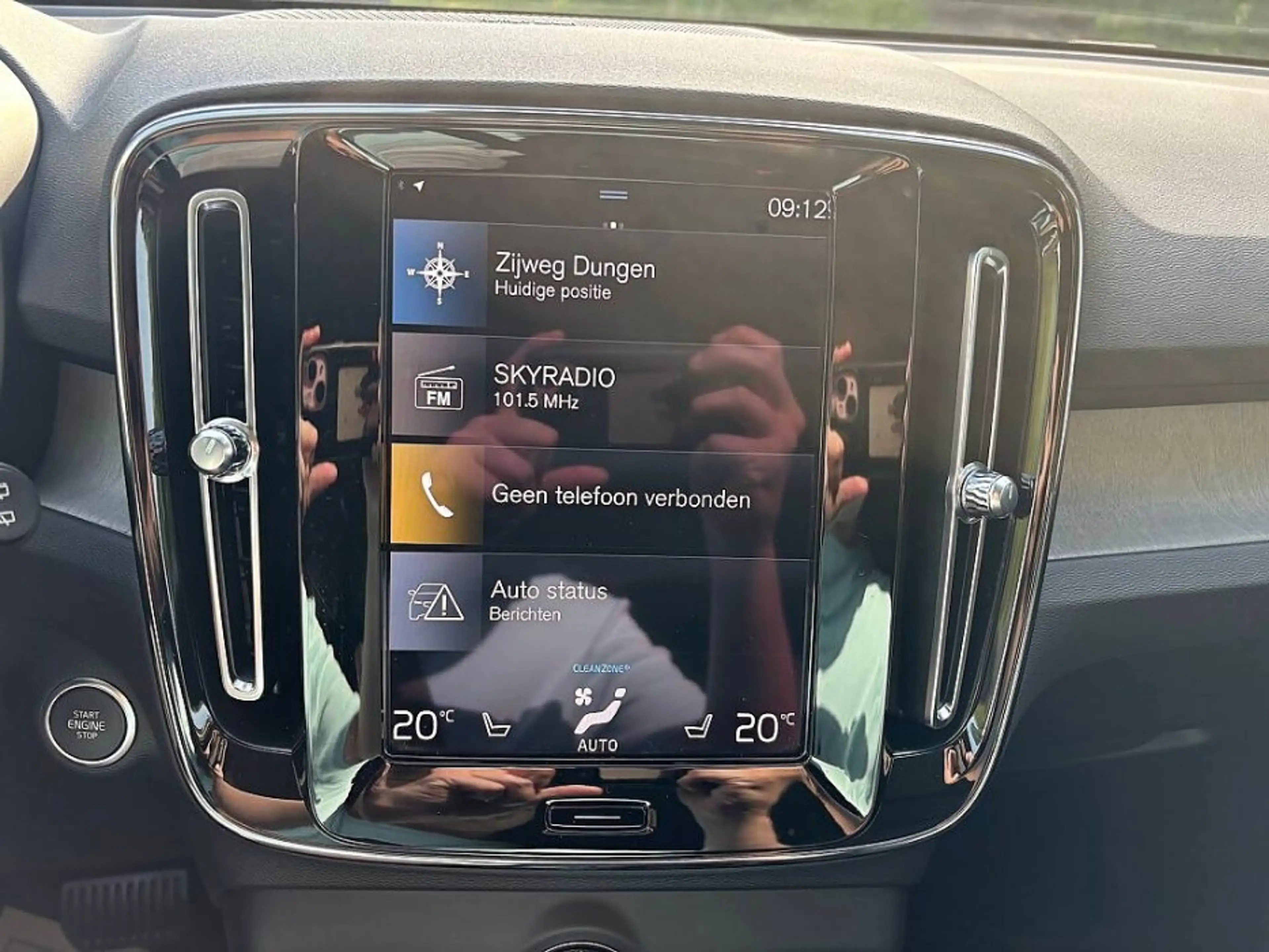 Volvo XC40 1.5 T4 Recharge Inscription Ecc,leer,navi,lmv,dakr — photo 10
