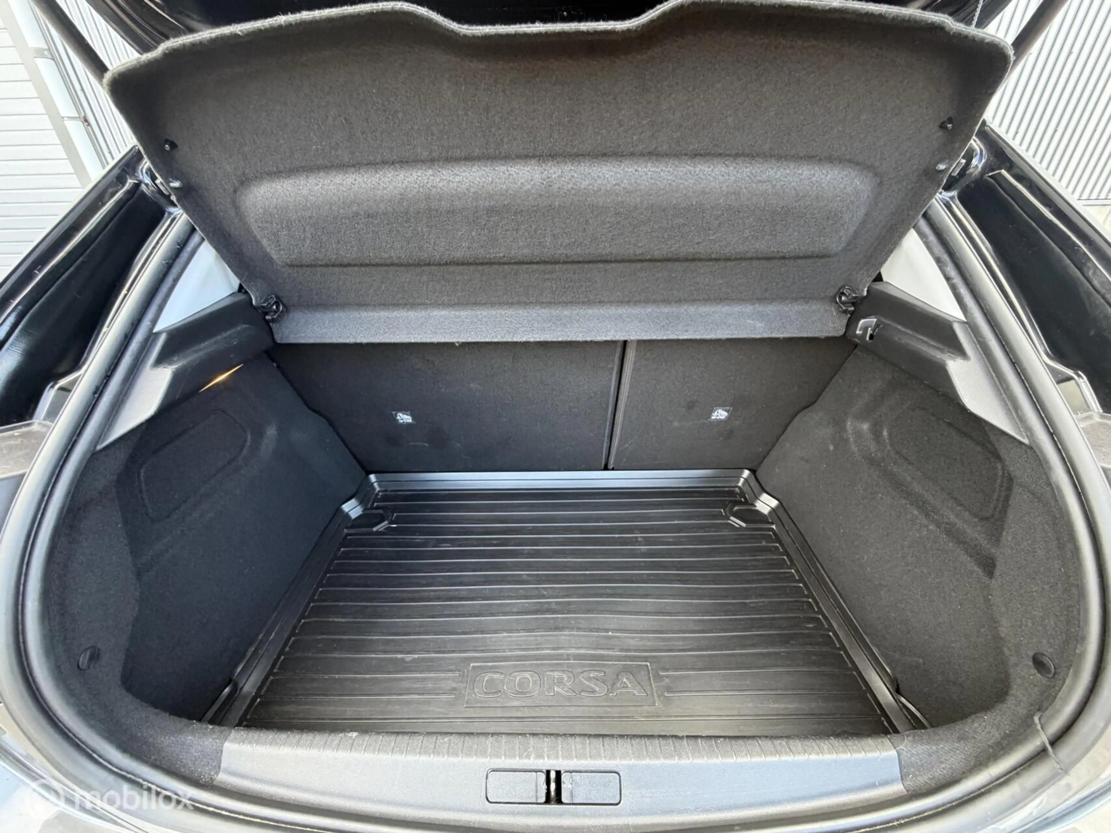 Opel Corsa 1.2 Elegance 2021 / Panodak / Rondom Camera / Carp — photo 25