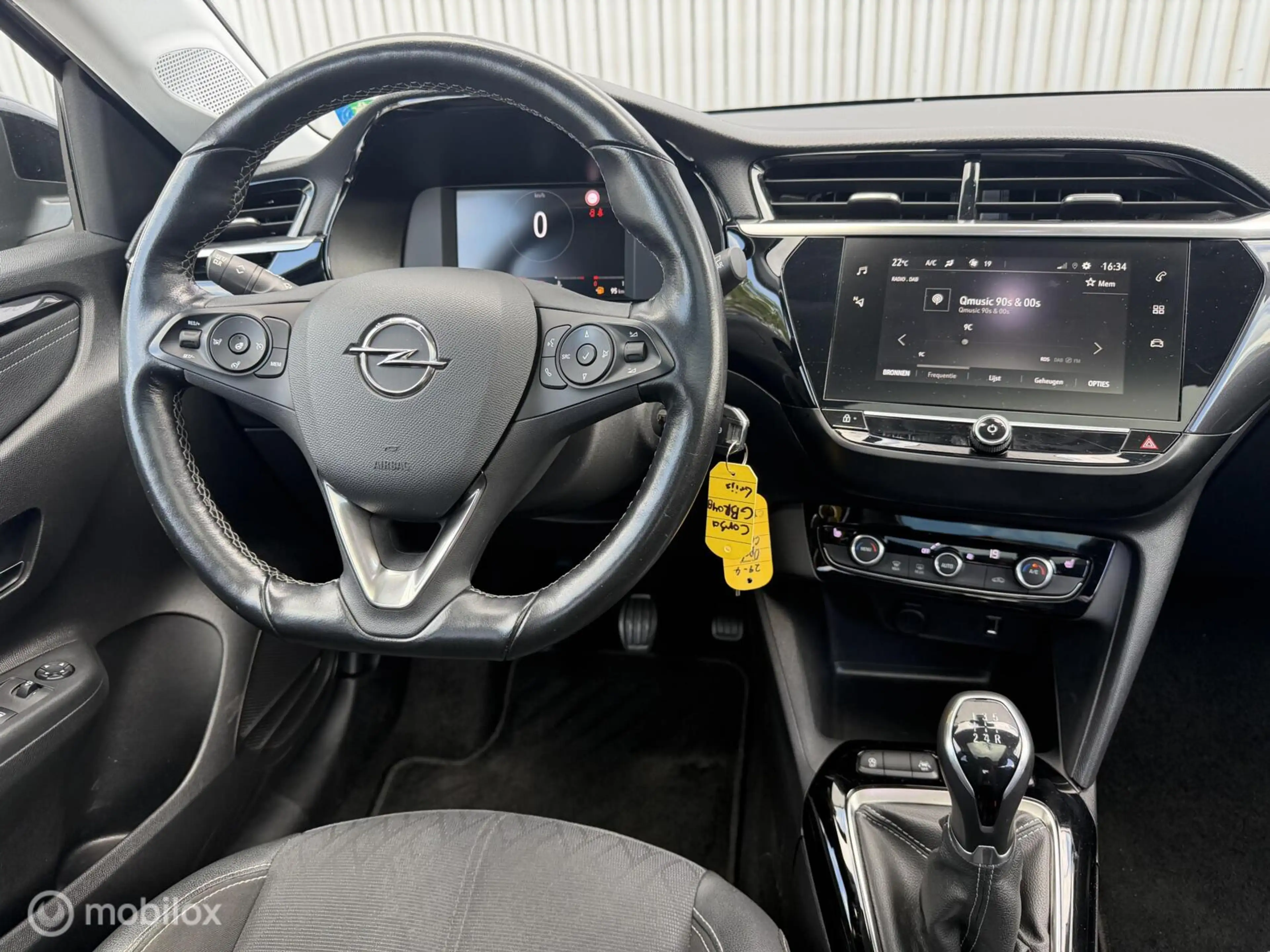 Opel Corsa 1.2 Elegance 2021 / Panodak / Rondom Camera / Carp — photo 11