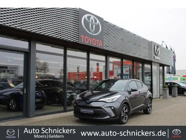 Toyota C-HR Hybrid Team D+NAV+ACAA !!