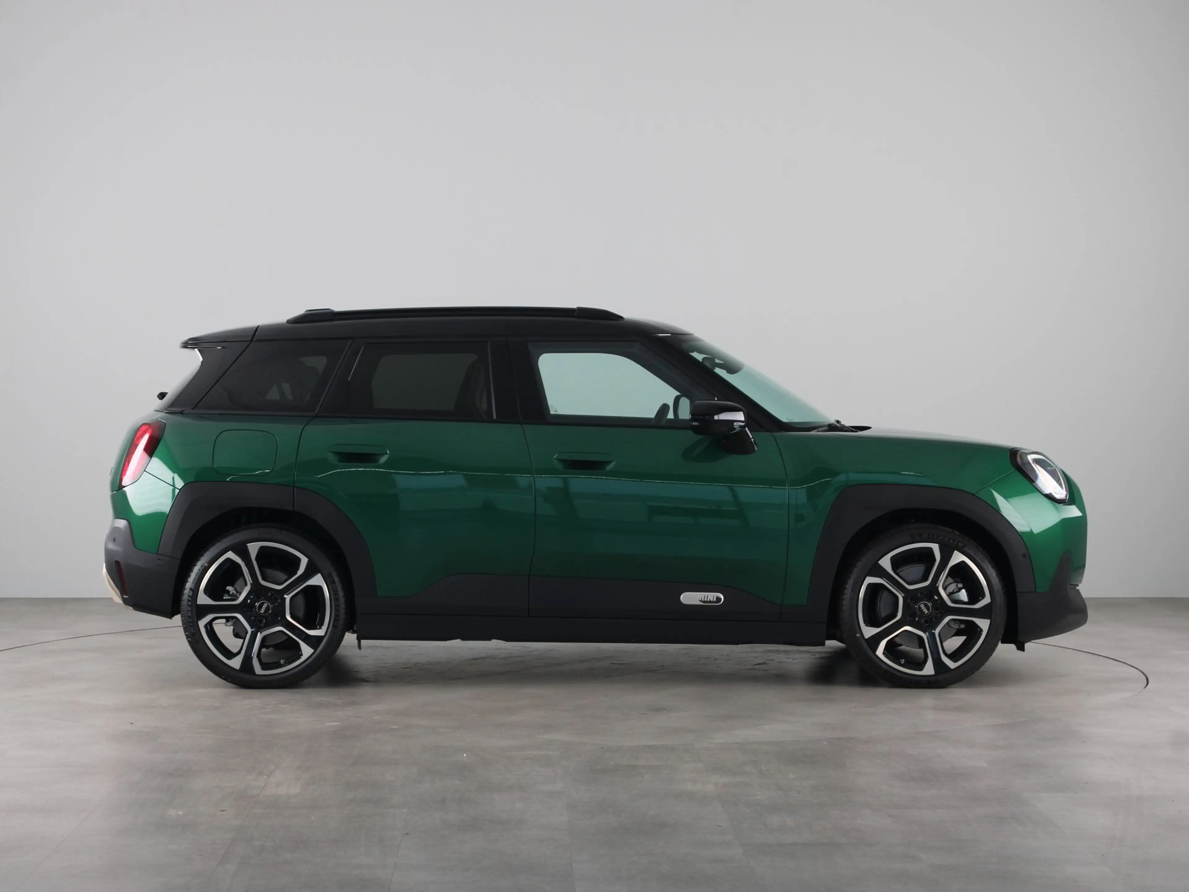 MINI Aceman SE Favoured Pakket M PRIVATE LEASE EUR 602,- (60 m — photo 8