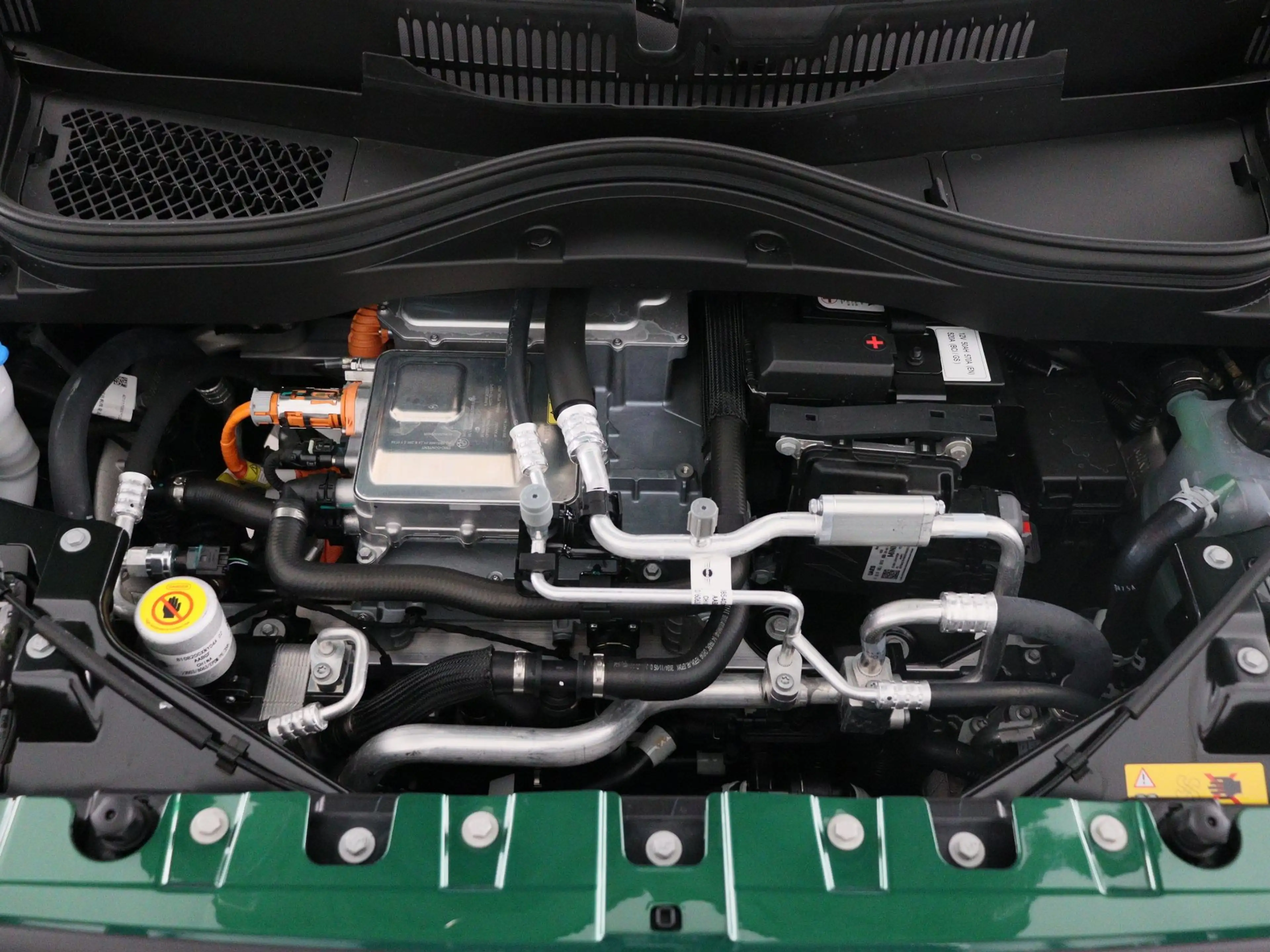 MINI Aceman SE Favoured Pakket M PRIVATE LEASE EUR 602,- (60 m — photo 4
