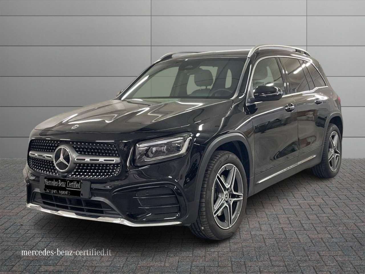 Mercedes-Benz GLB 200 - GLB 200 d AMG Line Premium Plus auto