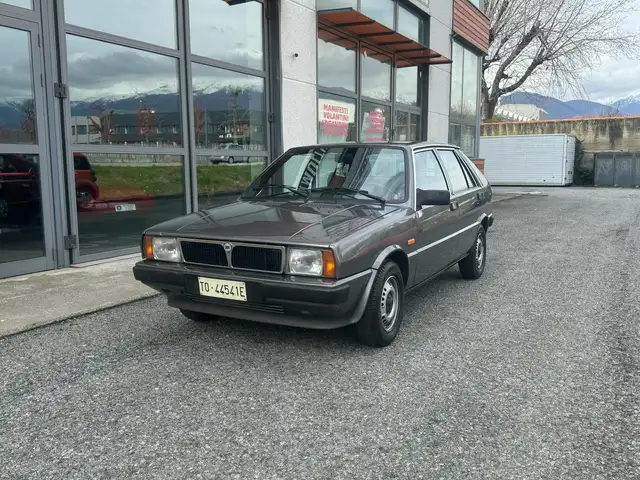 Lancia Delta 1.5 automatica