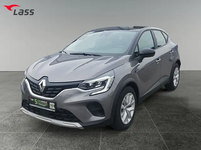 Renault Captur view 2