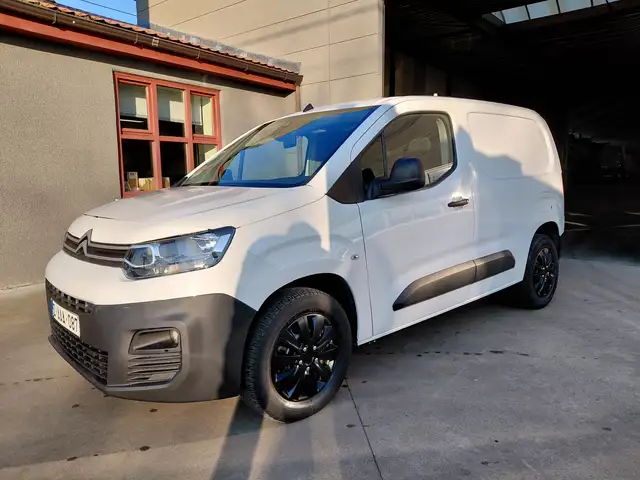 Citroen Berlingo 39000 km ! 3 plaatsen, 1 jaar garantie