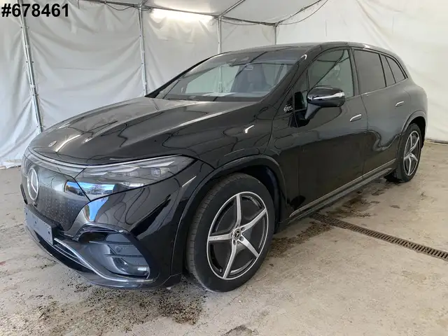 Mercedes-Benz EQS SUV EQS 450 SUV 4M AMG 108kWh/10HAL/AIR/HUD/AHK/PANO