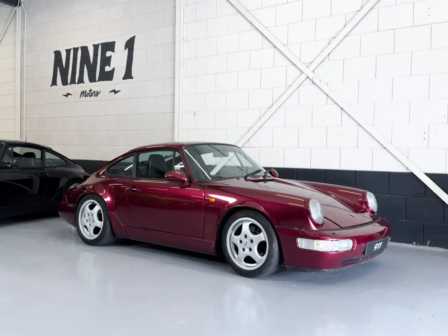 Porsche 964 Carrera 2 coupe Manual 'Velvet Red Metallic' Paars - 1