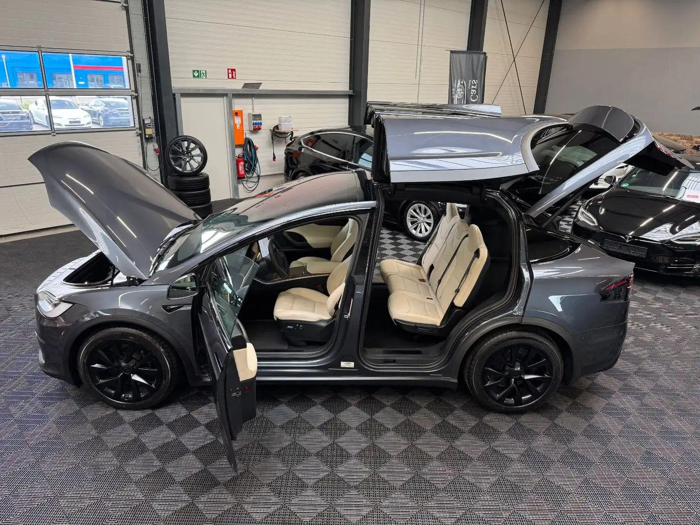 Tesla Model X MODEL X PALLADIUM |  HARDWARE 4 | CREAM SEATS | Grau - 2