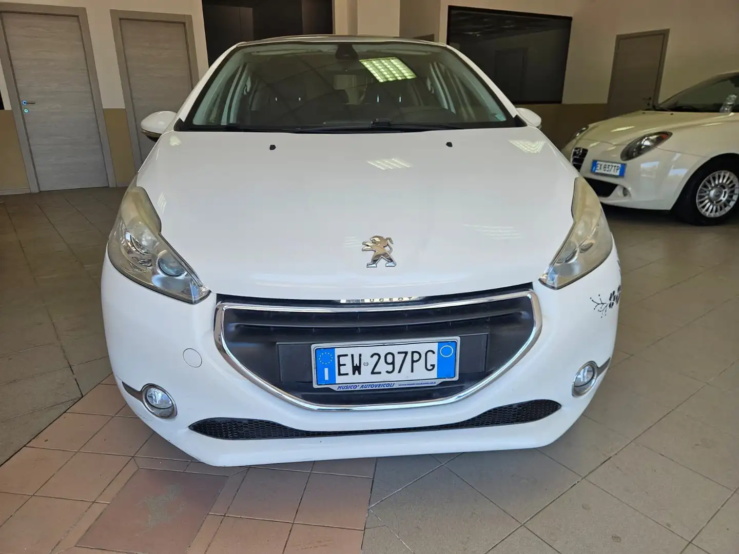 Peugeot 208 5p 1.4 hdi 8v Allure - 2