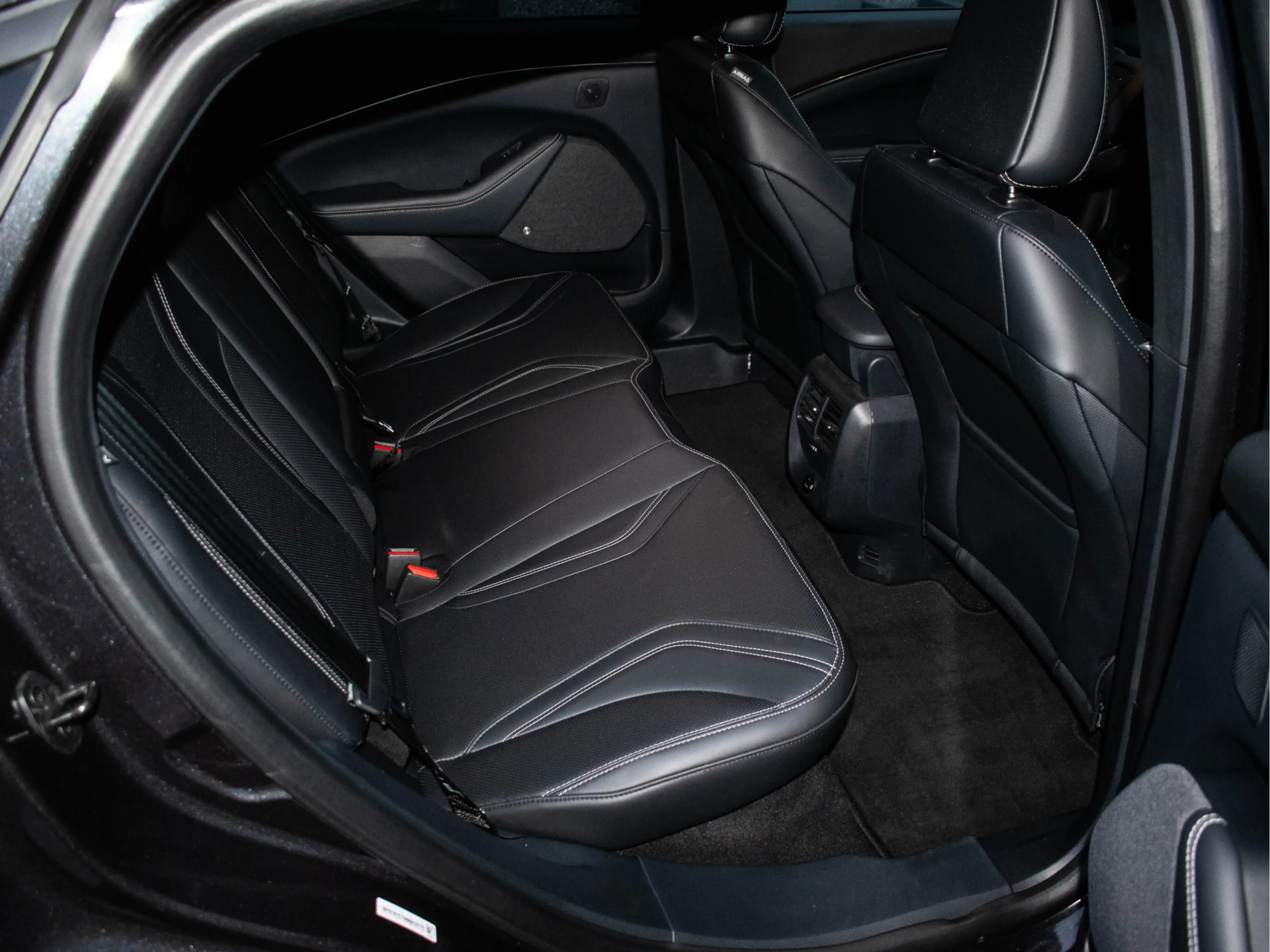 Ford Mustang Mach-E Extended RWD 98 kWh | SOH 95,8 | Pano | B&O | Memo — photo 13