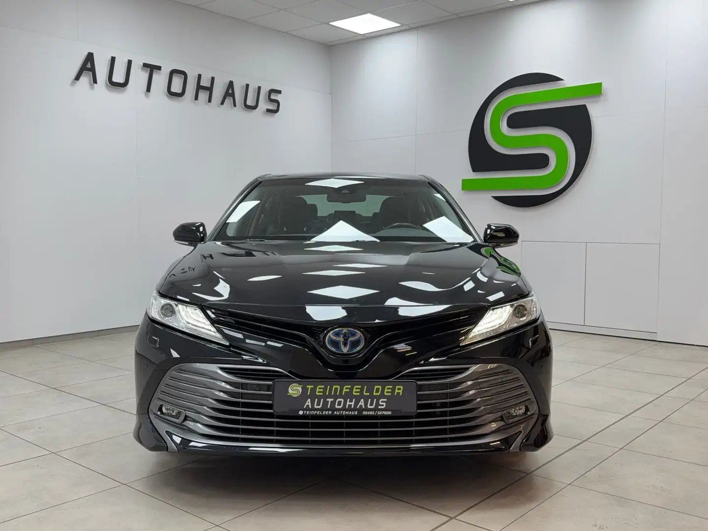 Toyota Camry Hybrid Executive/Navi/R-Kamera/Spurhalte/ Schwarz - 2