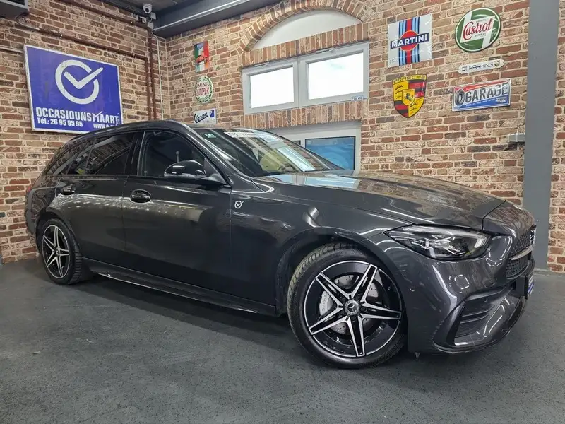 MERCEDES-BENZ Clasa C