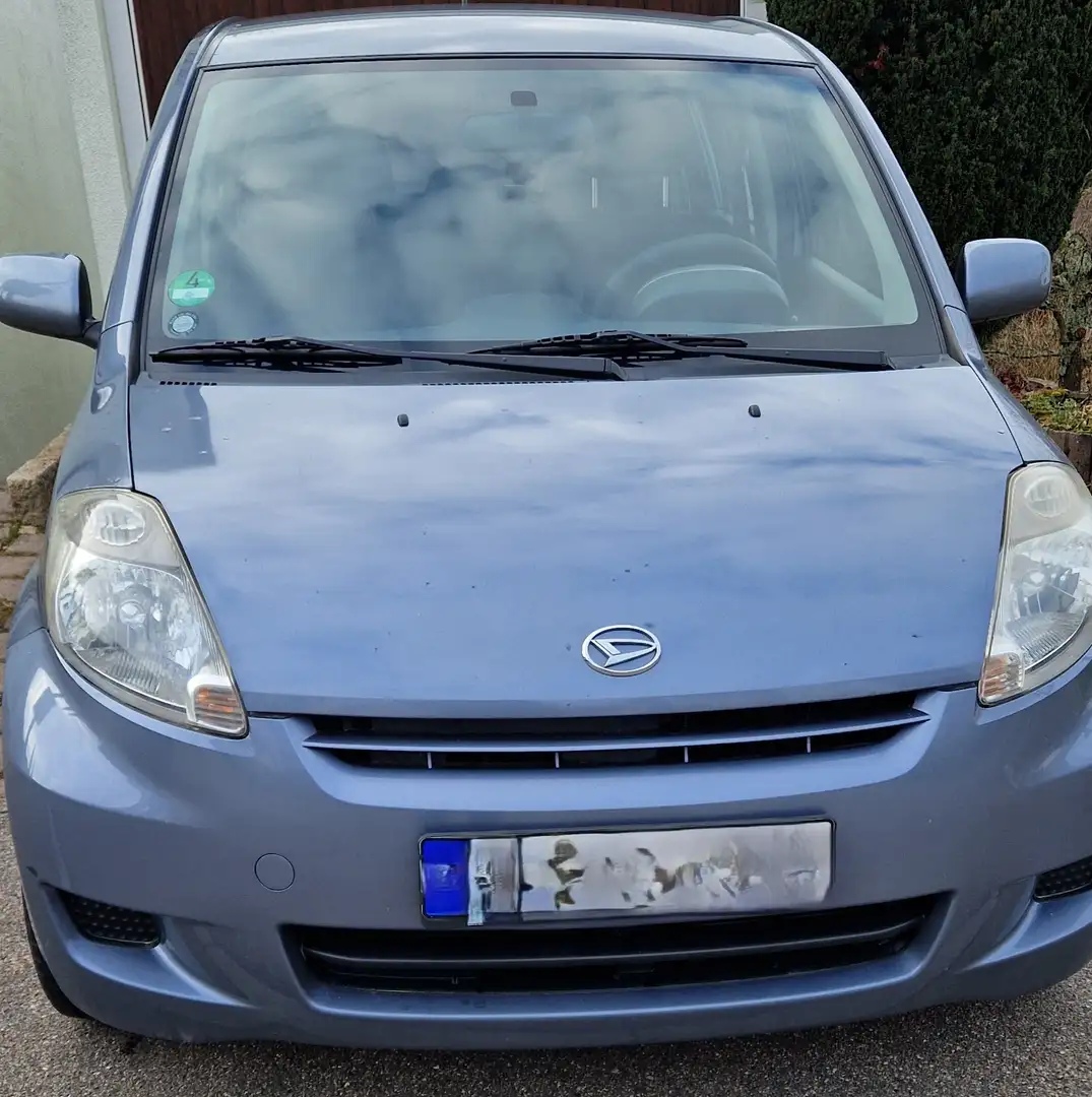 Daihatsu Sirion Sirion 1.3 Gris - 1