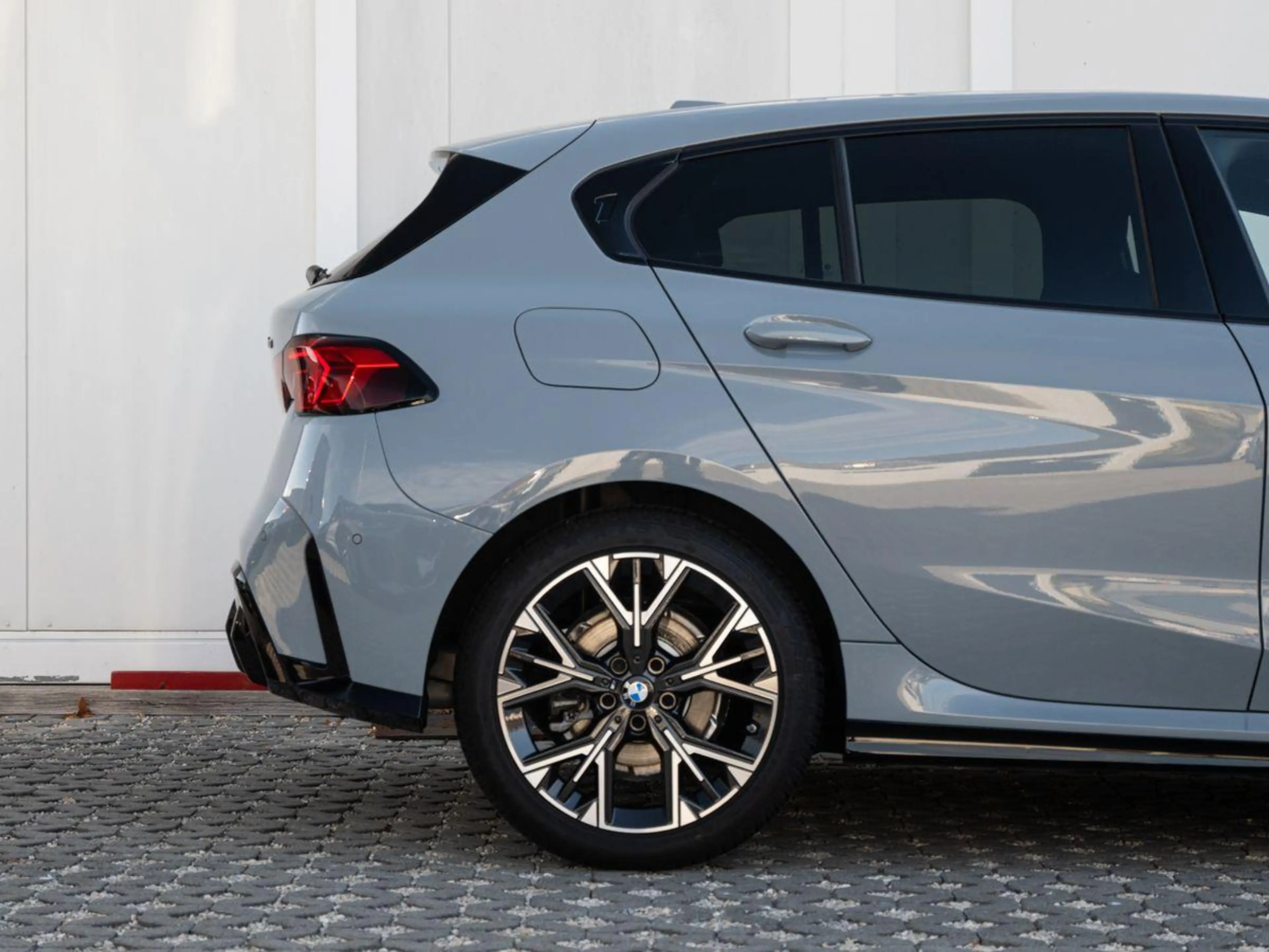 BMW 120 M-Sport AHK PANO AdLED KoZg SHZ SpieglP ParkA — photo 6