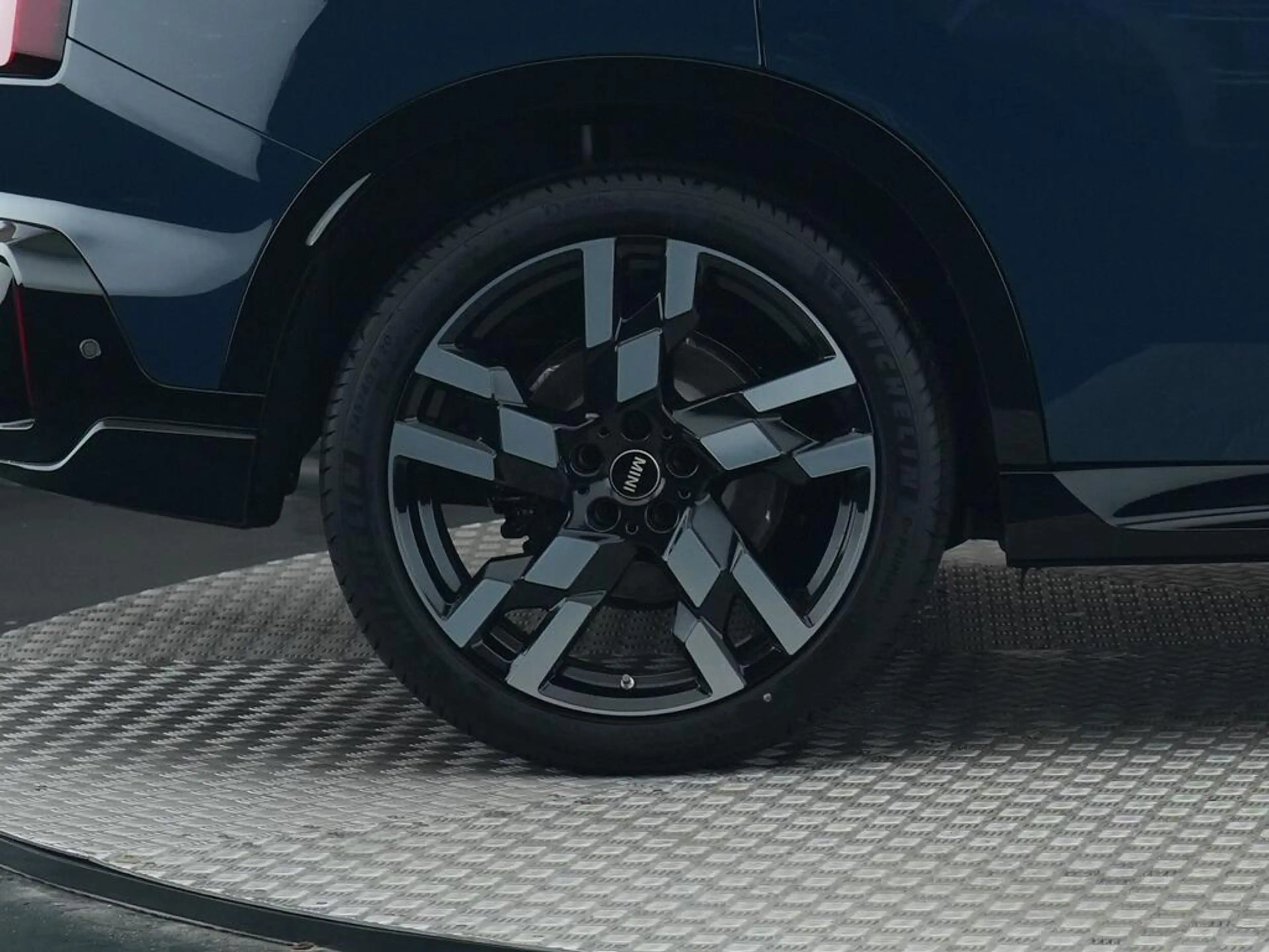 MINI John Cooper Works Countryman 1.5 C M Plus — photo 15