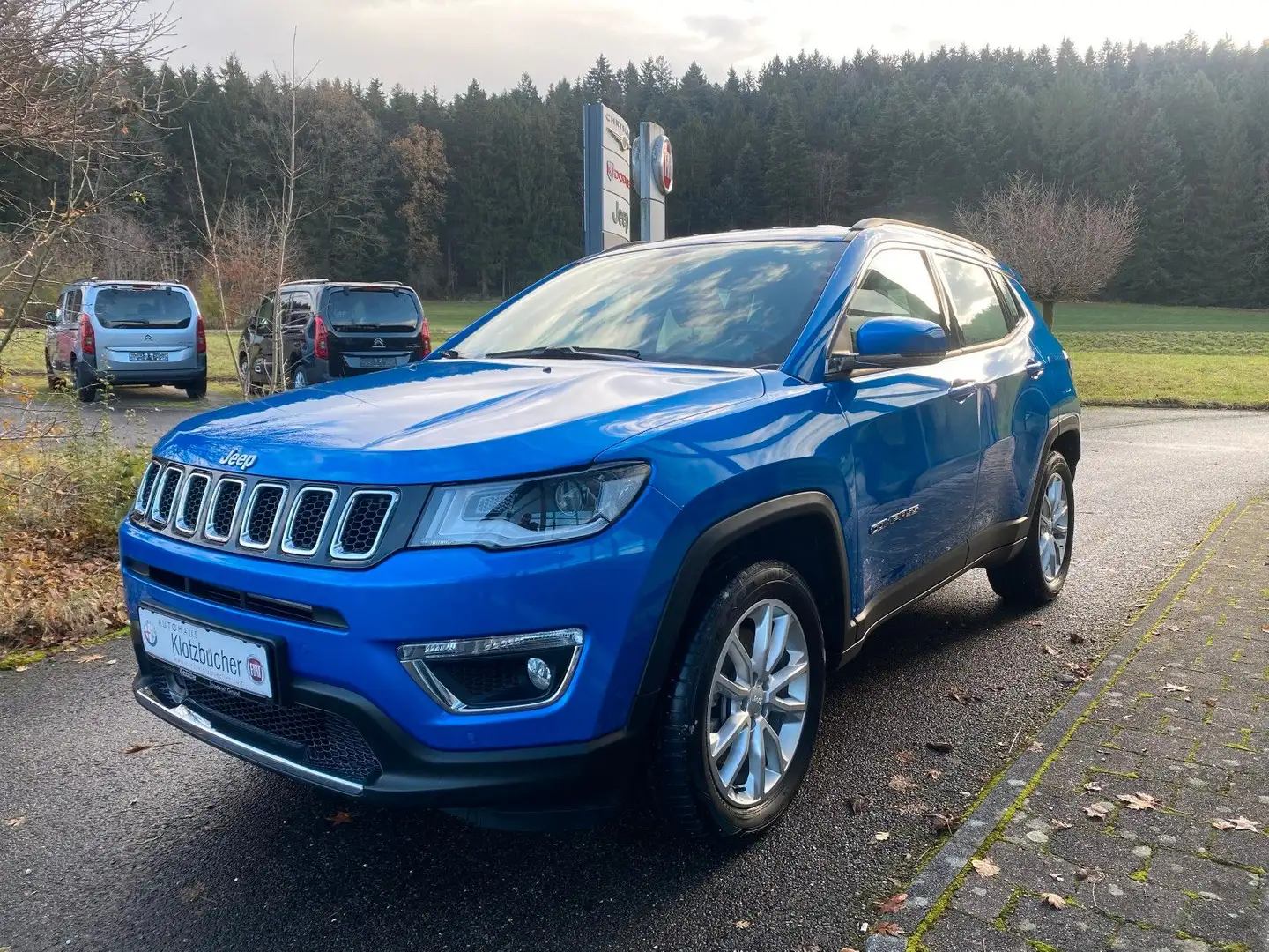 Jeep Compass Business+ Plug-In Hybrid 4WD Blauw - 1