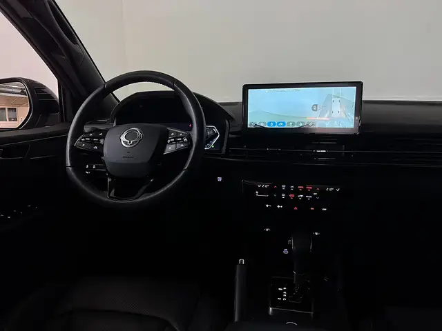 KGM Musso Grand 2.2 e-XDI 4WD Black Edition Aut. MWST/AHK... Ansicht 19