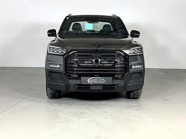 KGM Musso Grand 2.2 e-XDI 4WD Black Edition Aut. MWST/AHK... Ansicht 4