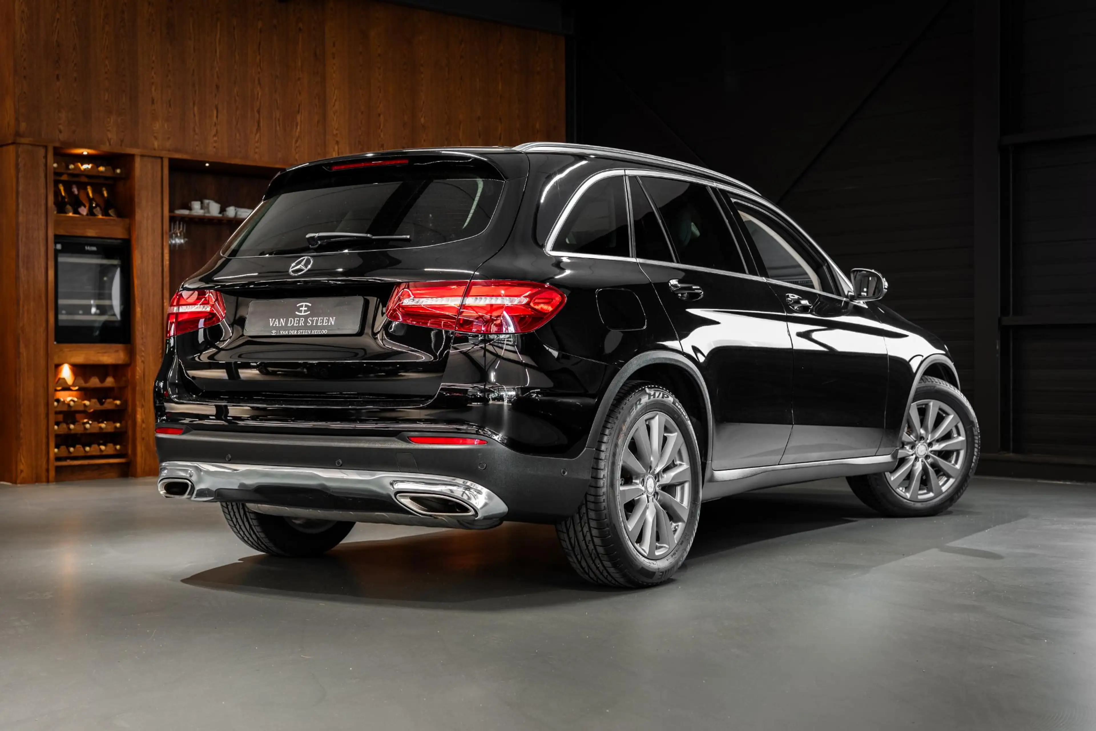 Mercedes-Benz GLC 250 4MATIC Prestige AMG | Pano | Burmester — photo 2