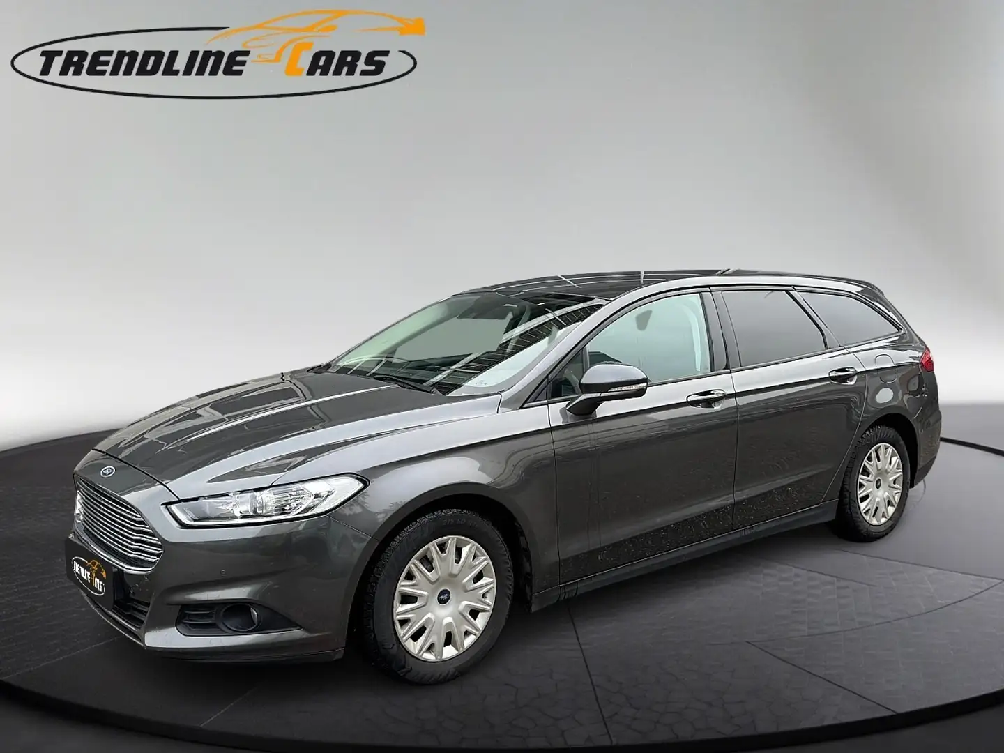 Ford Mondeo Traveller 1,5 TDCi Grau - 1