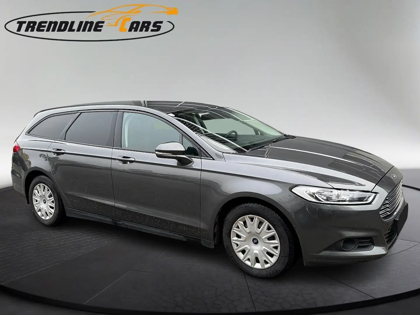 Ford Mondeo Traveller 1,5 TDCi Grau - 2