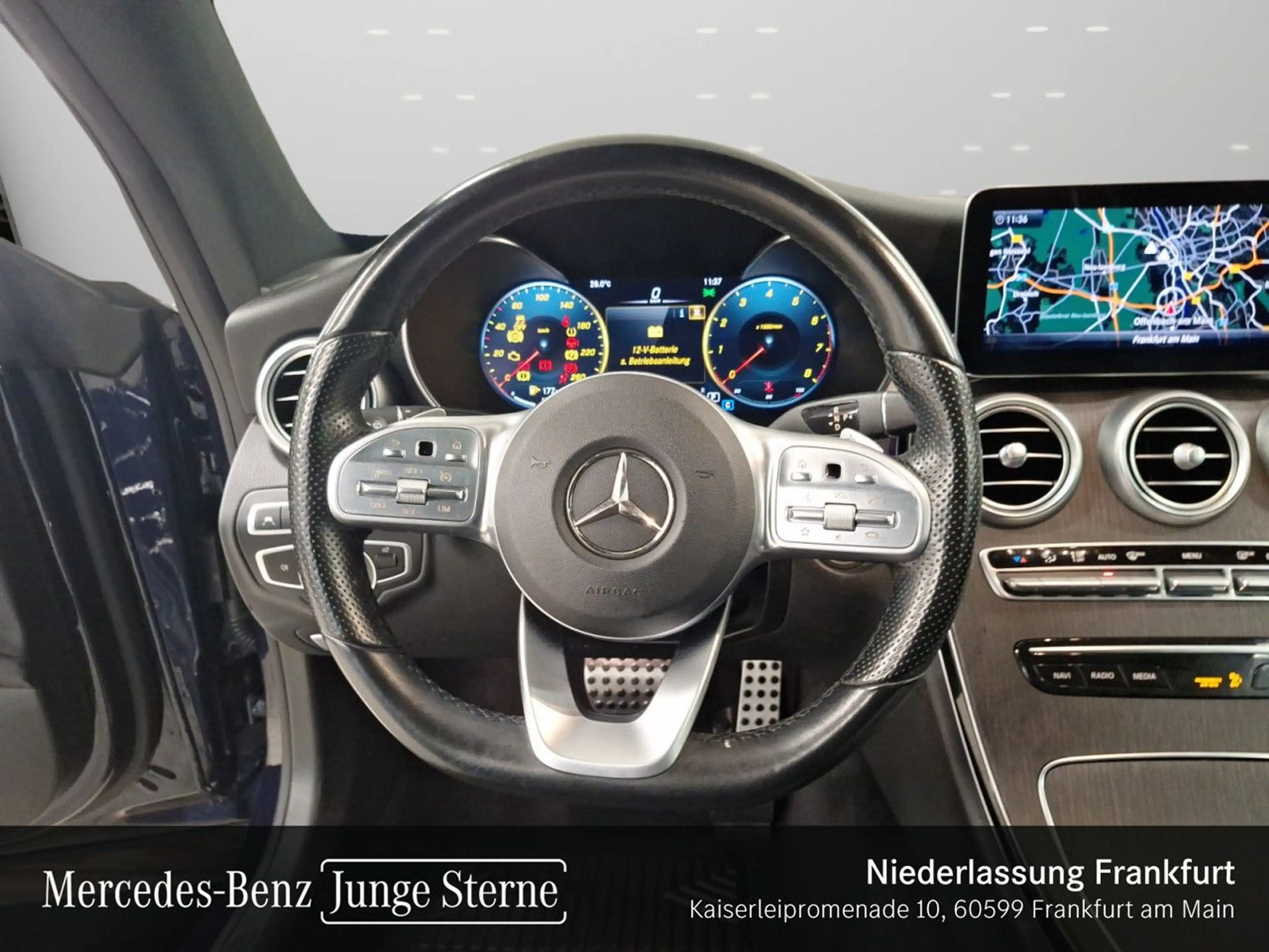 Mercedes-Benz C 400 Coupé 4M AMG+NIGHT+PANO+MULTIBEAM+BURMESTER — photo 13