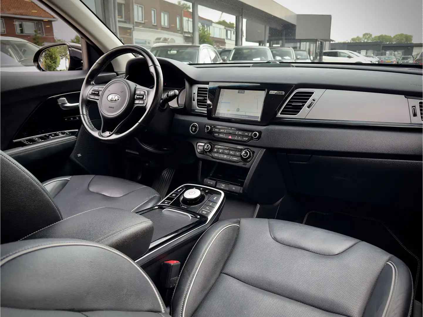 Kia e-Niro EXECUTIVE 64 KWH AUT VOL-LEDER NAVI CAMERA APPLE-C Noir - 2