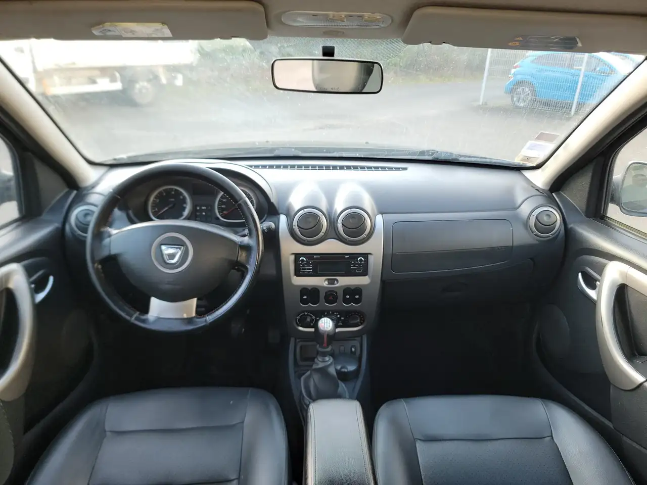 Dacia Duster — photo 9