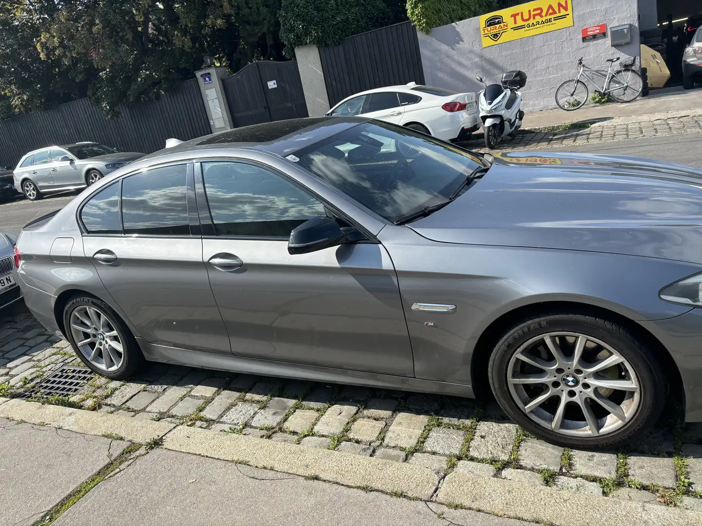 BMW 530 530d xDrive Aut. - 1