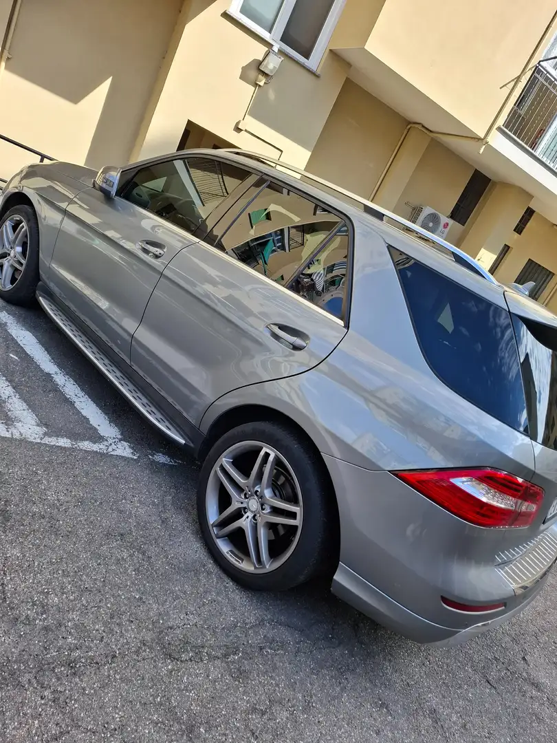 Mercedes-Benz ML 250 ML 250 bt Premium 4matic auto Сірий - 2