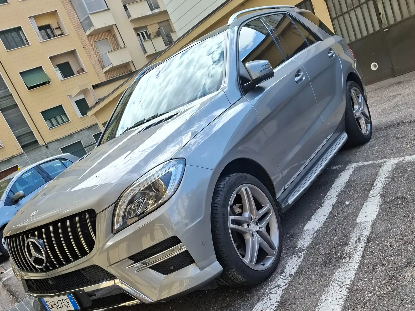 Mercedes-Benz ML 250 ML 250 bt Premium 4matic auto Сірий - 1