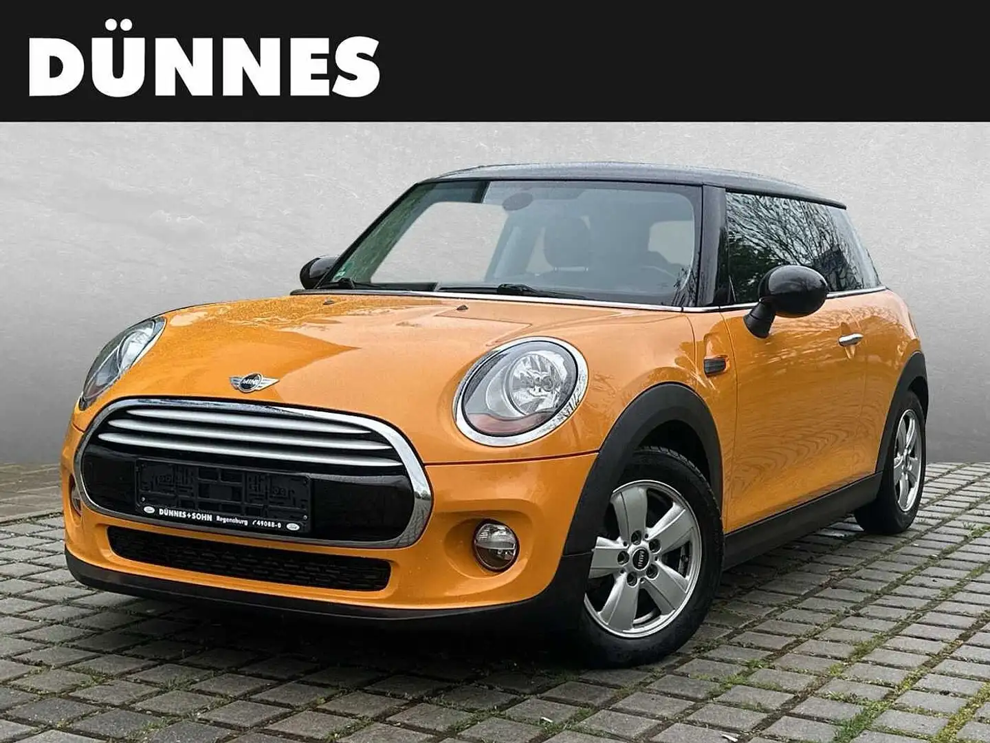 MINI Cooper Orange - 1